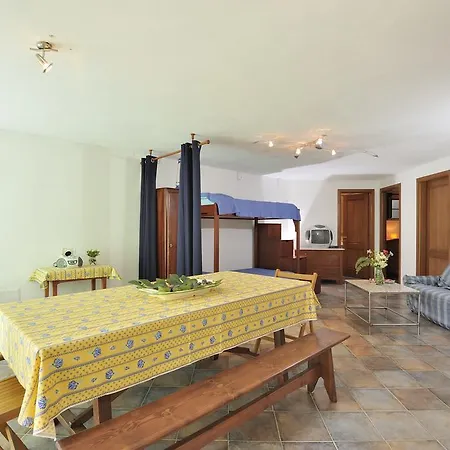 Apartment Blu